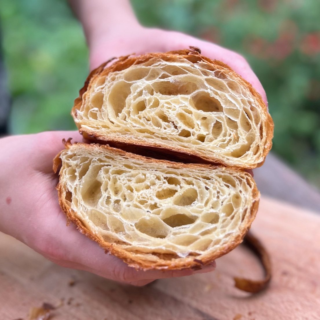 Pompernikkel-croissant-inside