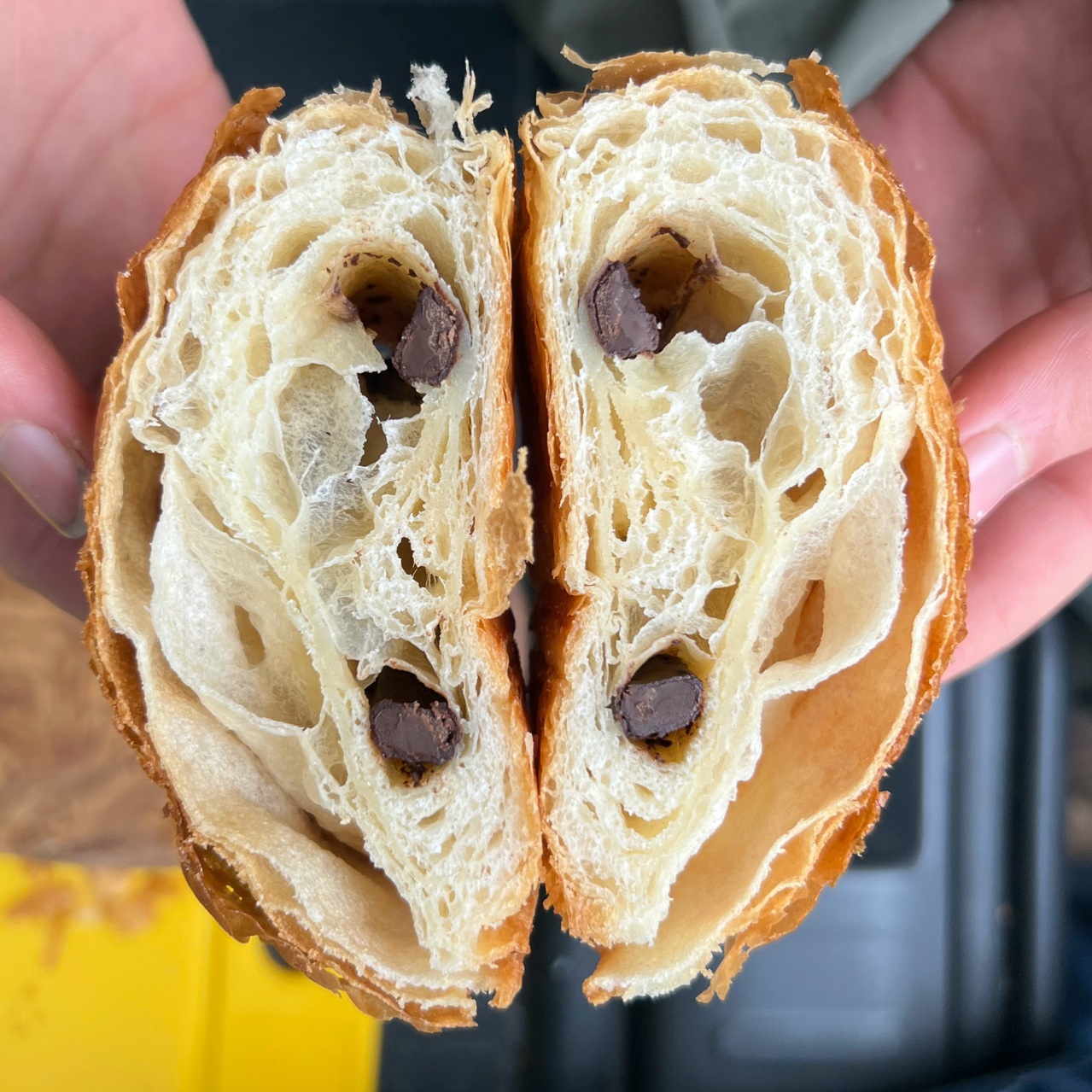 pain-au-chocolat-inside