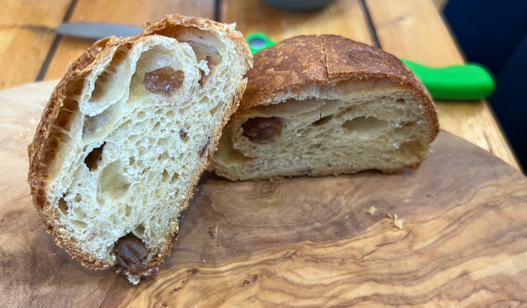 brioche-raisin